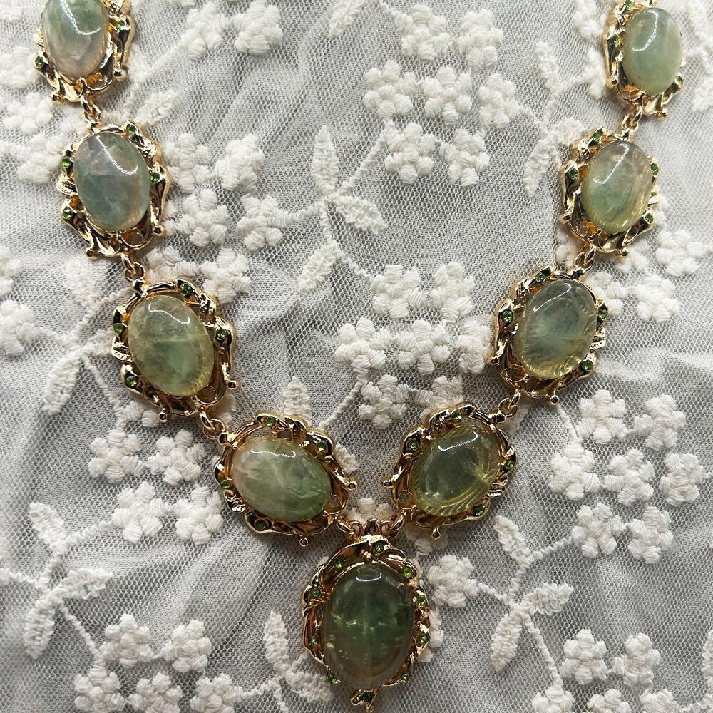 NEW Fluorite, Green Austrian Crystal Earrings and Necklace (20-22") Goldtone